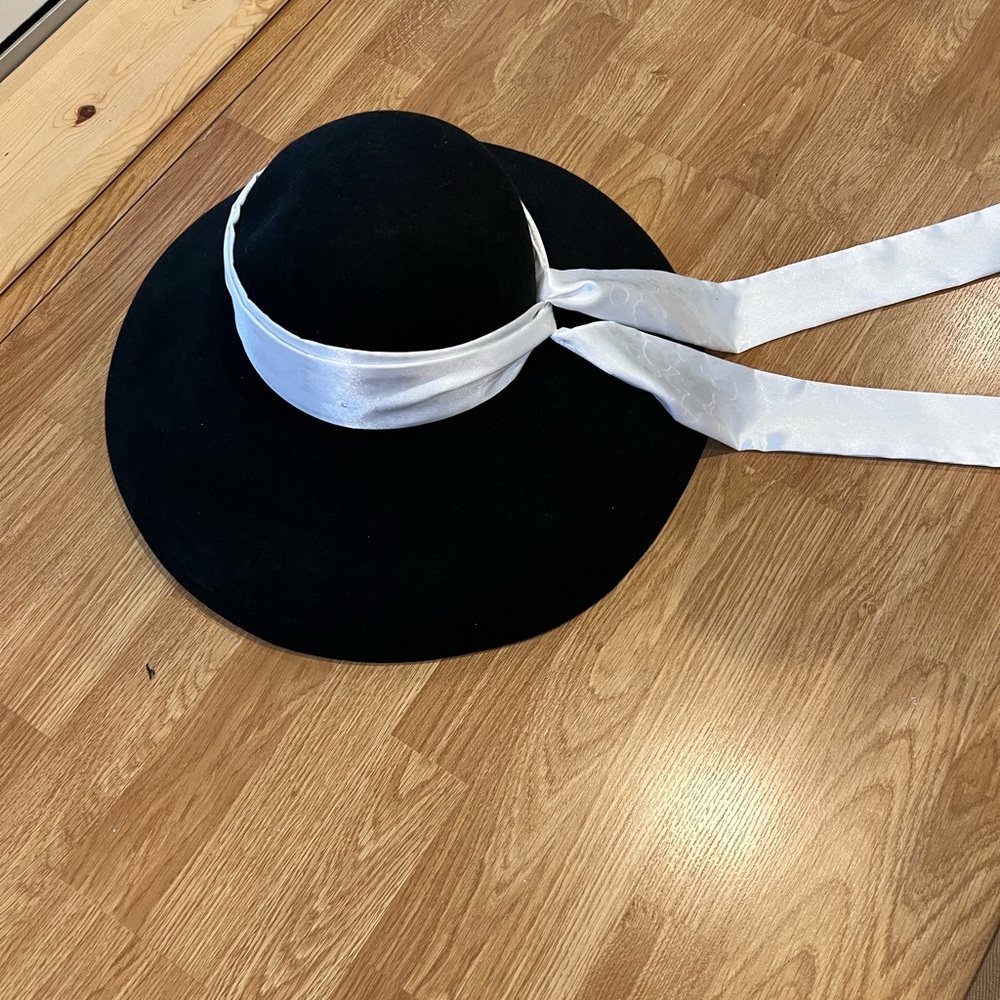 Audrey Hepburn Style Hat